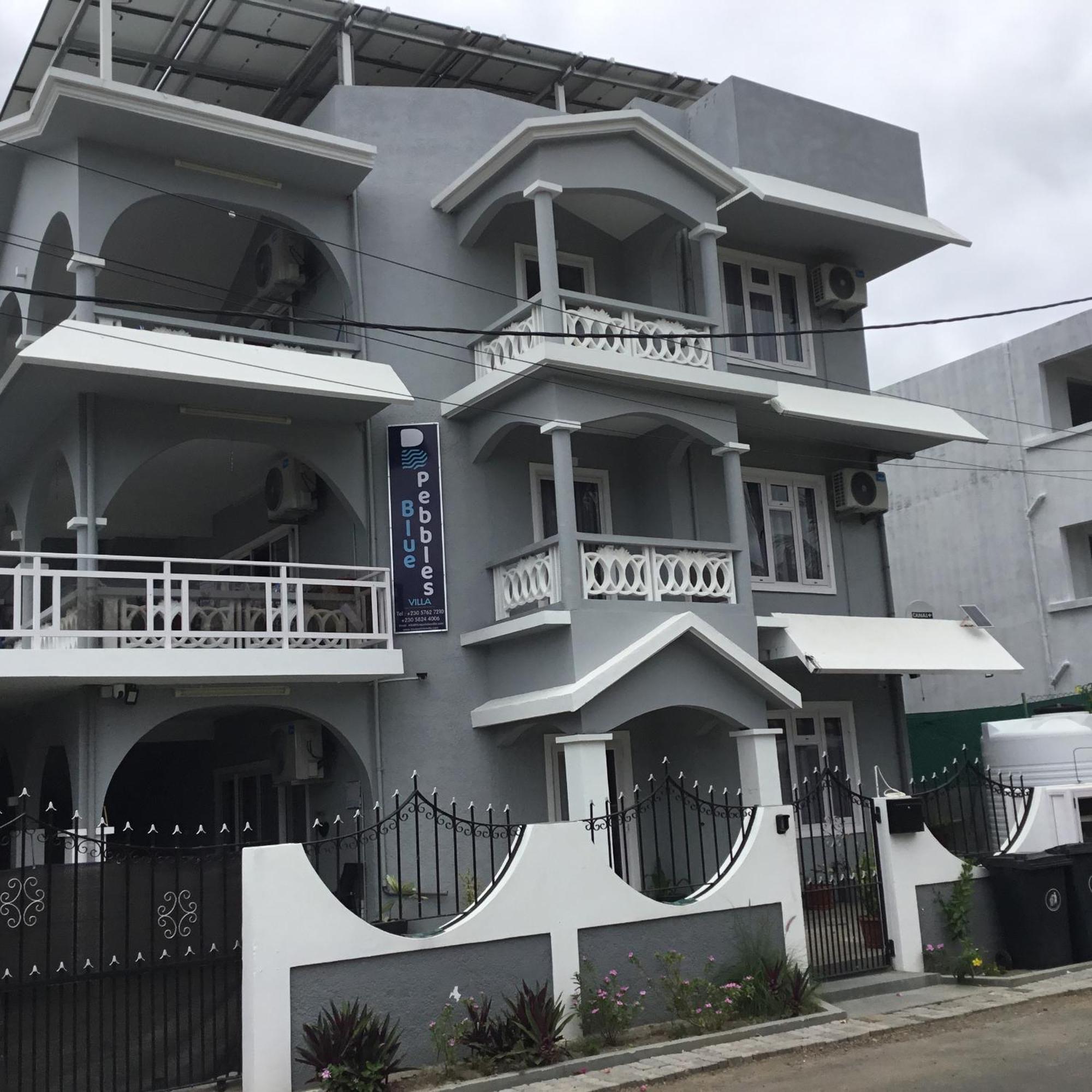 Blue Pebbles - Exotica - Studio With Double Bed Flic en Flac Exterior photo